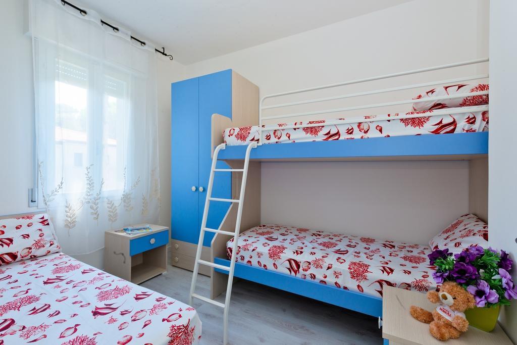 Villa Renza Μπιμπιόνε Δωμάτιο φωτογραφία